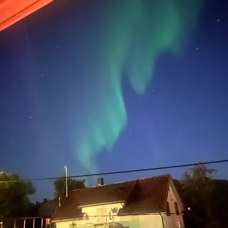 Rimelig Og Romslig Leilighet, 5 Pers Apartment *